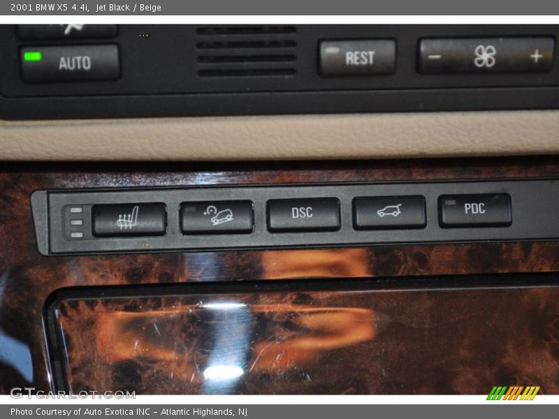 Jet Black / Beige 2001 BMW X5 4.4i