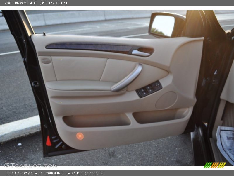 Jet Black / Beige 2001 BMW X5 4.4i