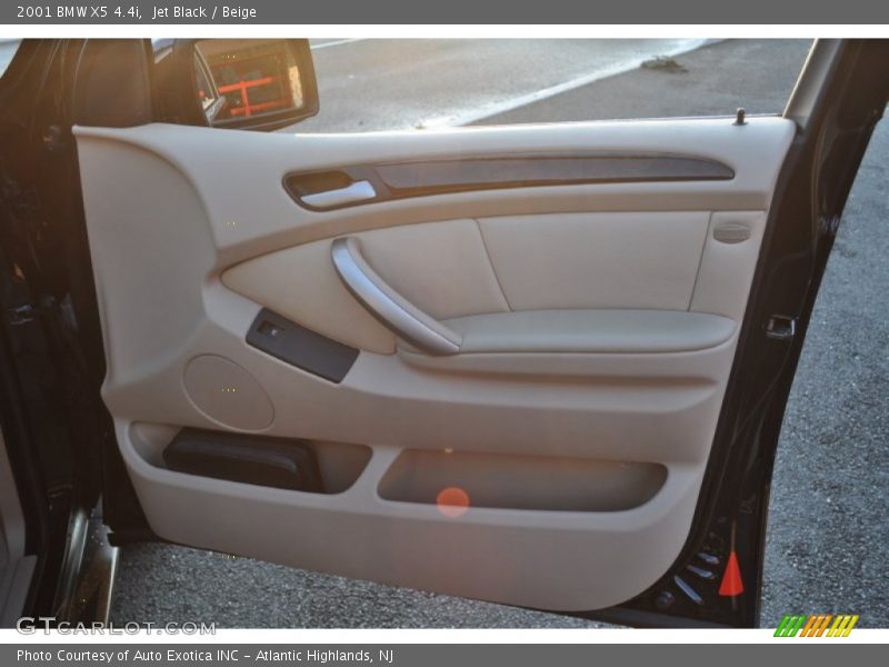 Jet Black / Beige 2001 BMW X5 4.4i