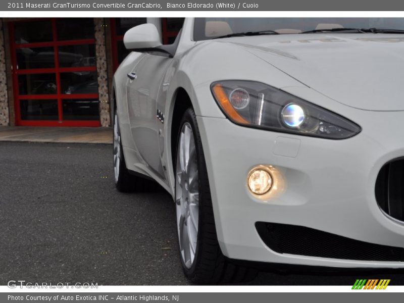 Bianco Eldorado (White) / Cuoio 2011 Maserati GranTurismo Convertible GranCabrio