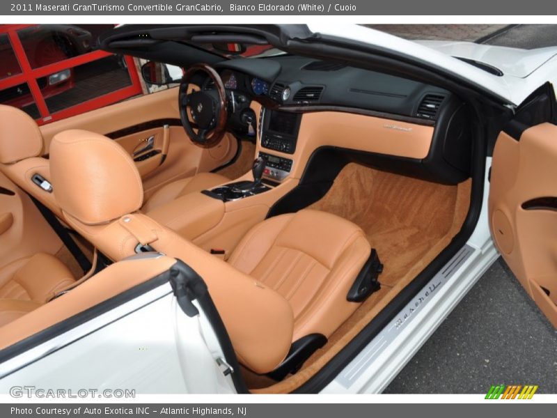  2011 GranTurismo Convertible GranCabrio Cuoio Interior