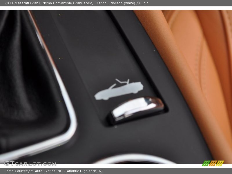 Bianco Eldorado (White) / Cuoio 2011 Maserati GranTurismo Convertible GranCabrio