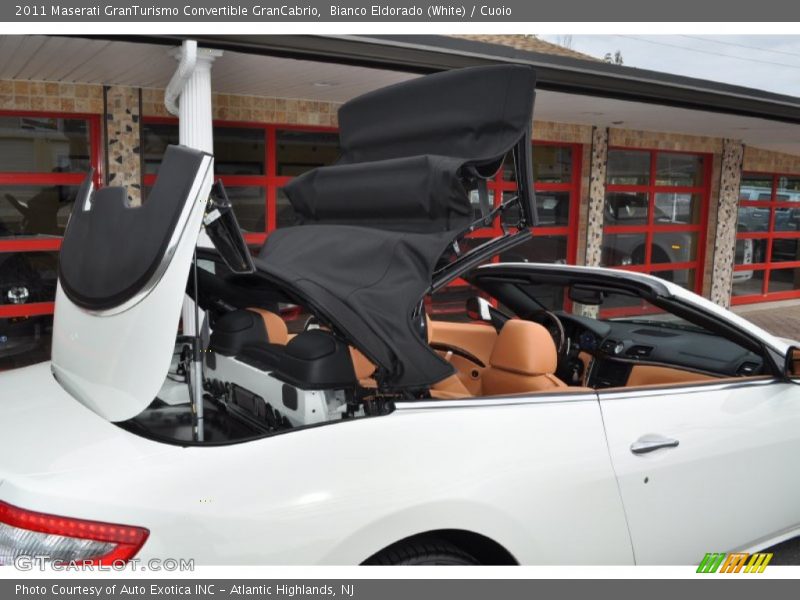 Bianco Eldorado (White) / Cuoio 2011 Maserati GranTurismo Convertible GranCabrio