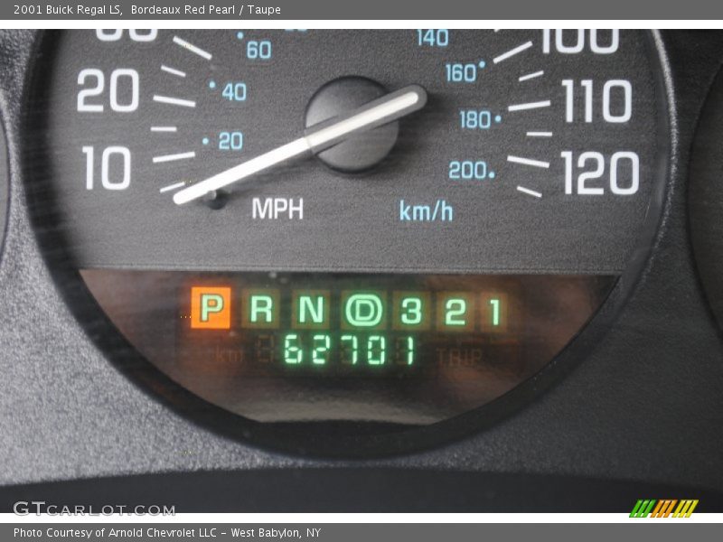 Bordeaux Red Pearl / Taupe 2001 Buick Regal LS