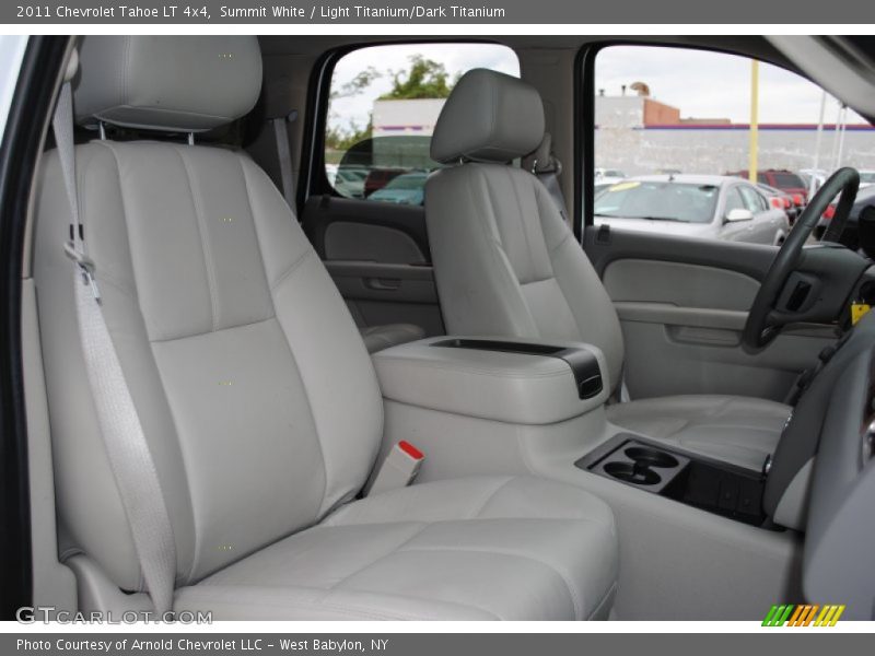 Summit White / Light Titanium/Dark Titanium 2011 Chevrolet Tahoe LT 4x4