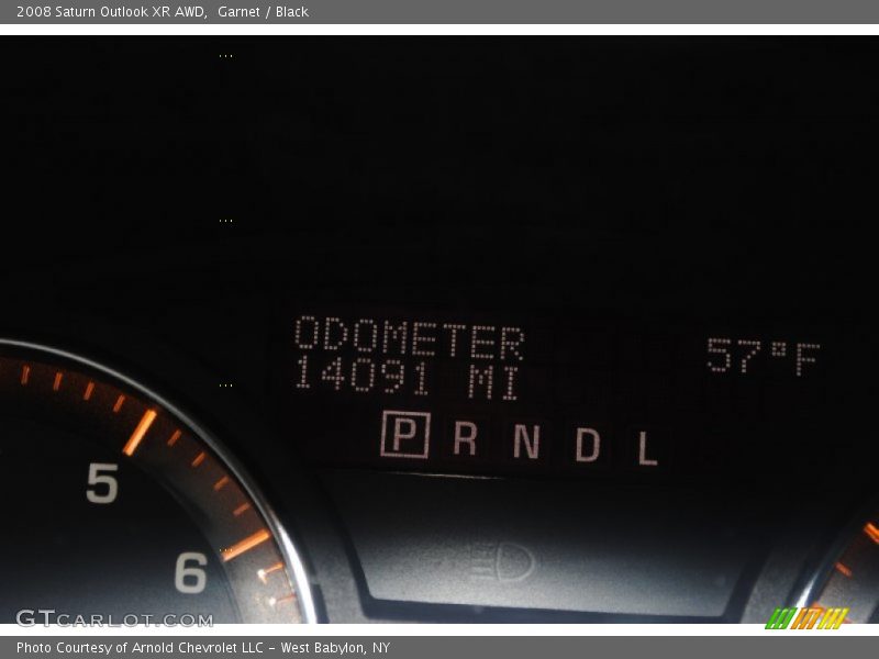 Garnet / Black 2008 Saturn Outlook XR AWD