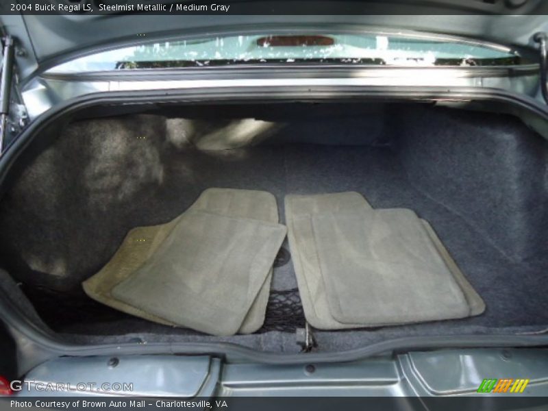  2004 Regal LS Trunk