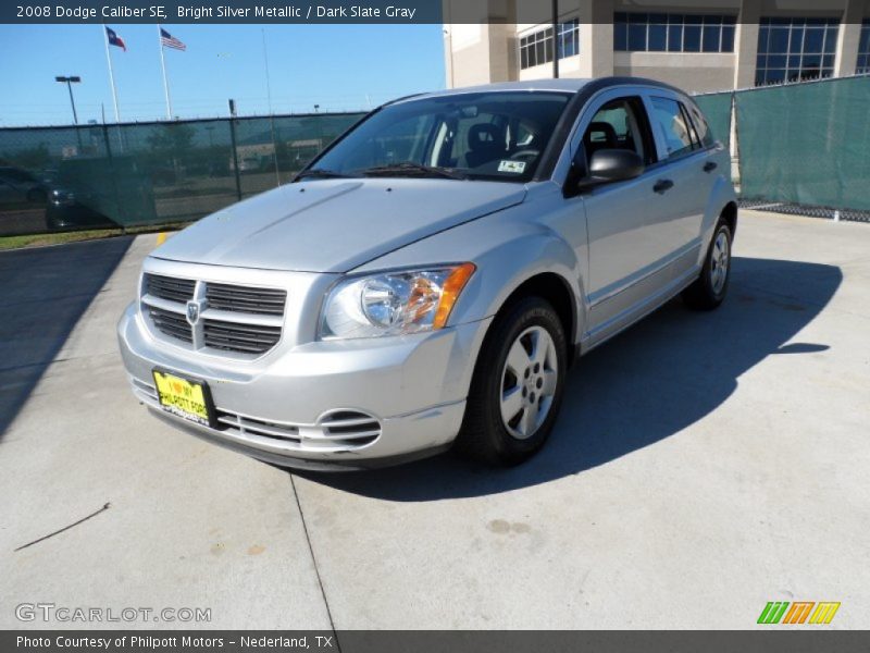 Bright Silver Metallic / Dark Slate Gray 2008 Dodge Caliber SE