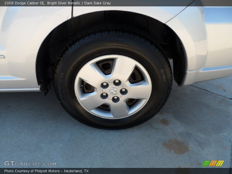 Bright Silver Metallic / Dark Slate Gray 2008 Dodge Caliber SE
