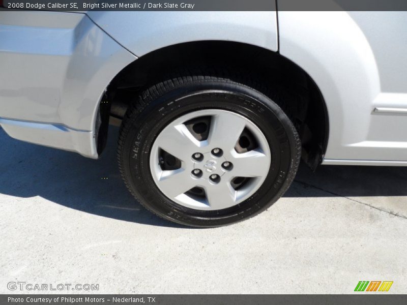 Bright Silver Metallic / Dark Slate Gray 2008 Dodge Caliber SE