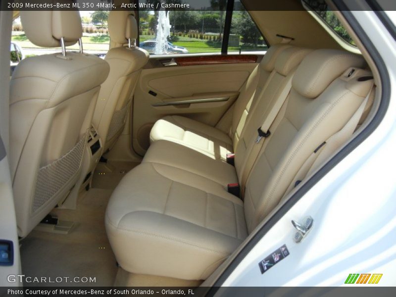 Arctic White / Cashmere 2009 Mercedes-Benz ML 350 4Matic