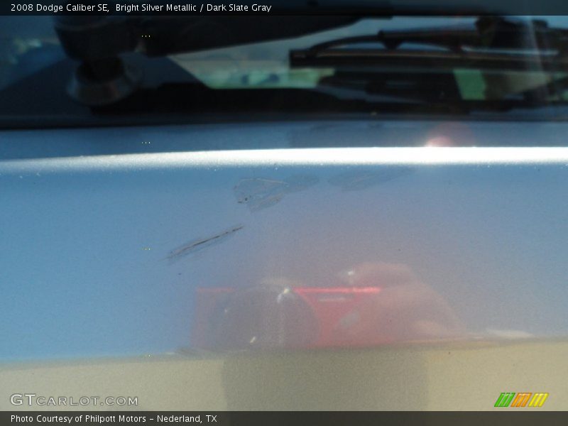Bright Silver Metallic / Dark Slate Gray 2008 Dodge Caliber SE