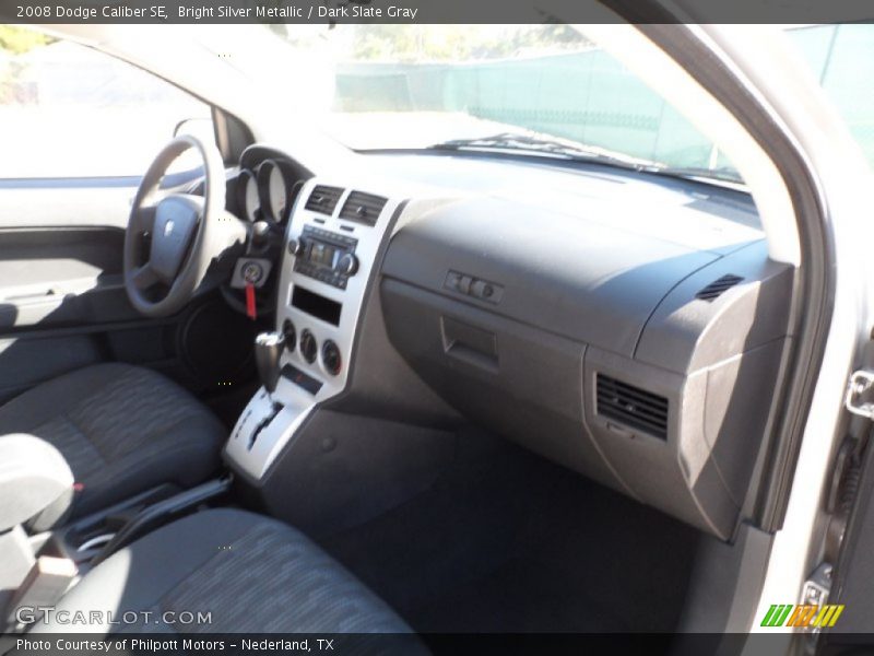 Bright Silver Metallic / Dark Slate Gray 2008 Dodge Caliber SE
