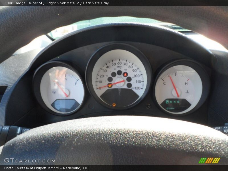 Bright Silver Metallic / Dark Slate Gray 2008 Dodge Caliber SE