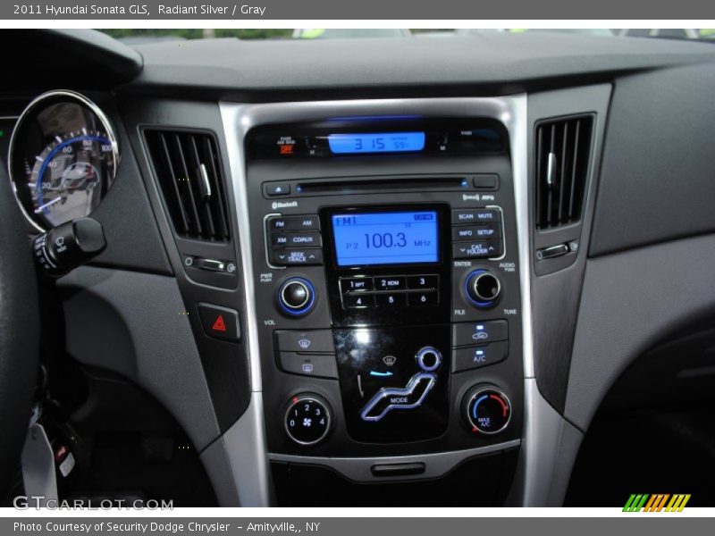 Radiant Silver / Gray 2011 Hyundai Sonata GLS
