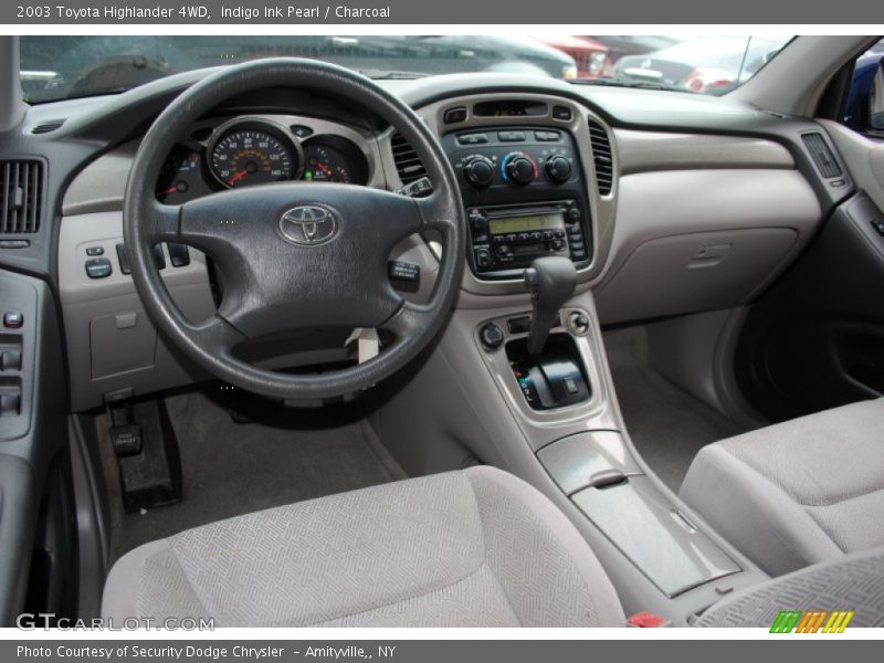 Indigo Ink Pearl / Charcoal 2003 Toyota Highlander 4WD