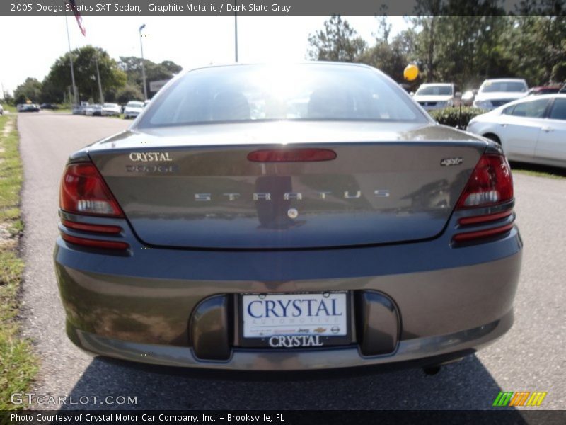 Graphite Metallic / Dark Slate Gray 2005 Dodge Stratus SXT Sedan