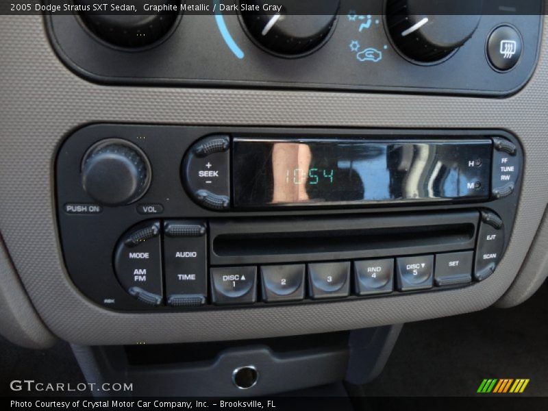 Audio System of 2005 Stratus SXT Sedan