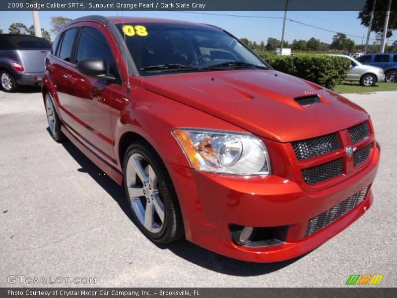 Front 3/4 View of 2008 Caliber SRT4