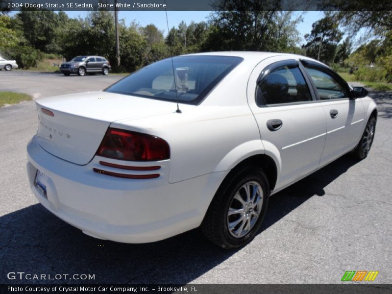  2004 Stratus SE Sedan Stone White