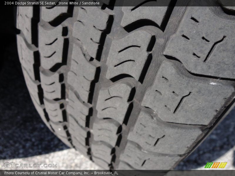 Stone White / Sandstone 2004 Dodge Stratus SE Sedan