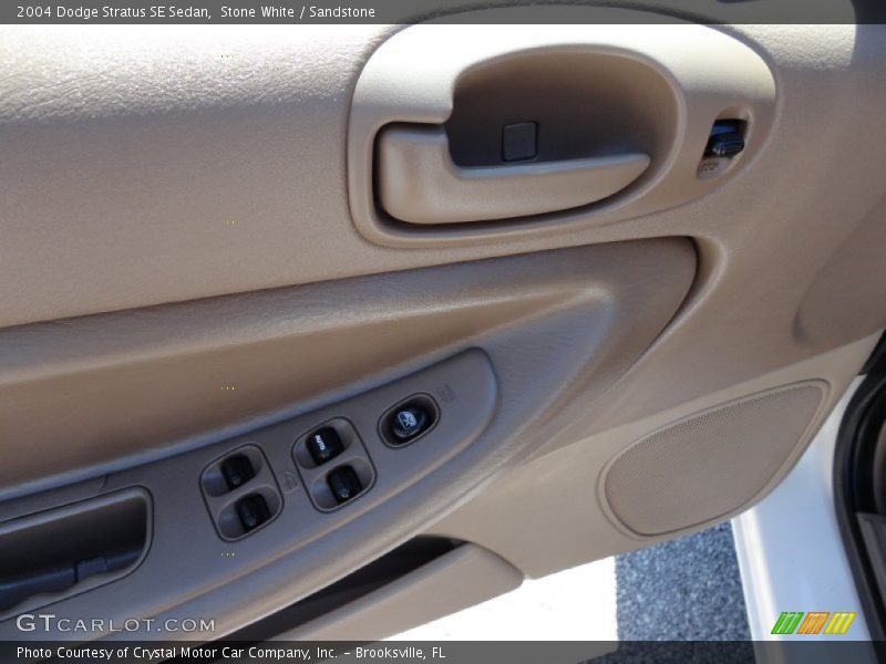 Stone White / Sandstone 2004 Dodge Stratus SE Sedan