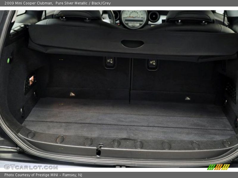 Pure Silver Metallic / Black/Grey 2009 Mini Cooper Clubman