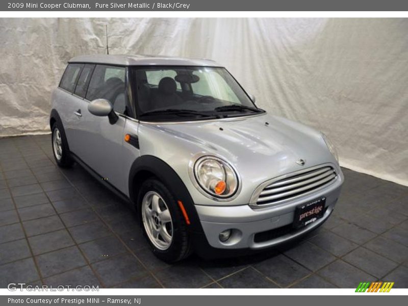 Pure Silver Metallic / Black/Grey 2009 Mini Cooper Clubman