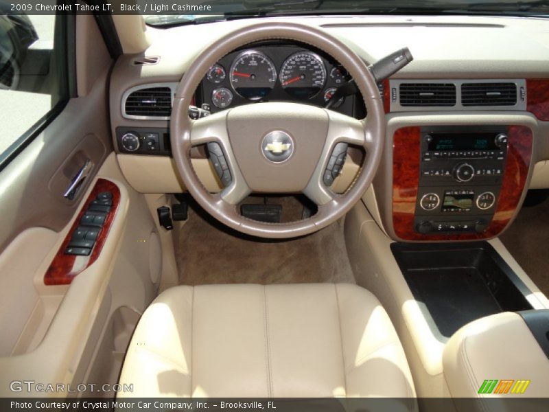 Dashboard of 2009 Tahoe LT