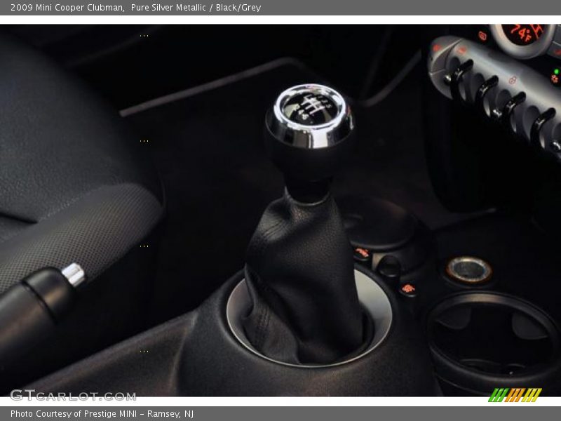 Pure Silver Metallic / Black/Grey 2009 Mini Cooper Clubman
