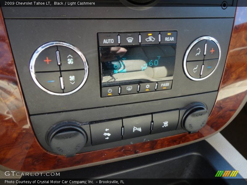 Controls of 2009 Tahoe LT