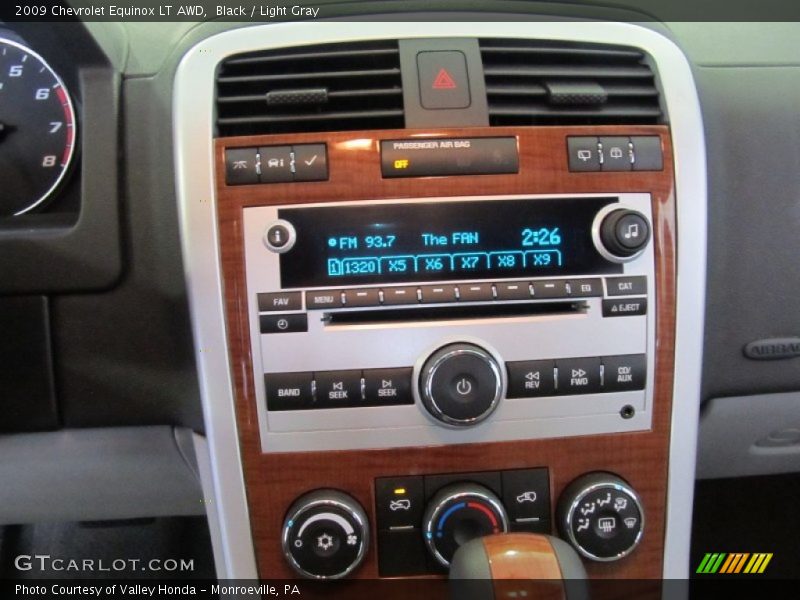Black / Light Gray 2009 Chevrolet Equinox LT AWD