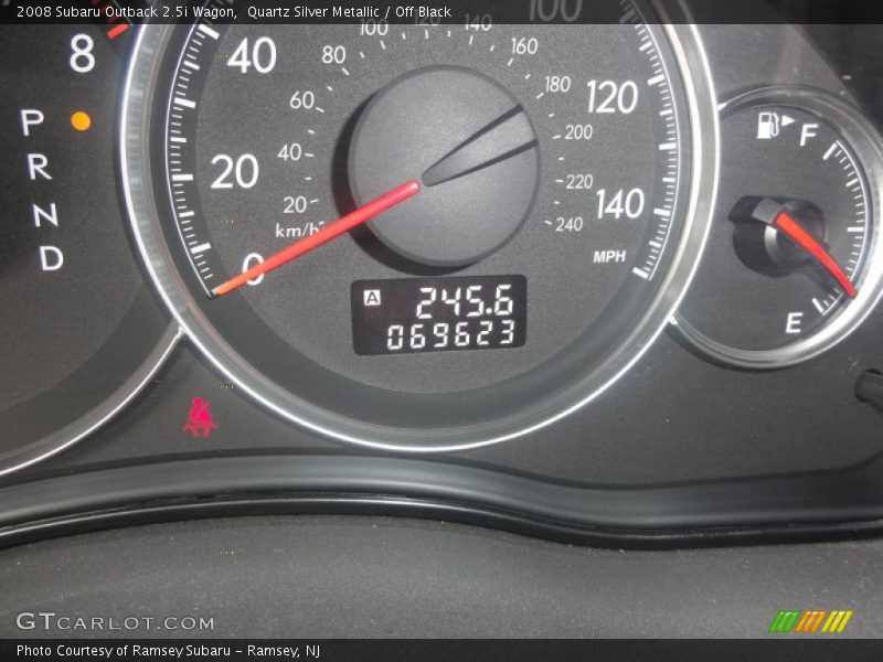 Quartz Silver Metallic / Off Black 2008 Subaru Outback 2.5i Wagon