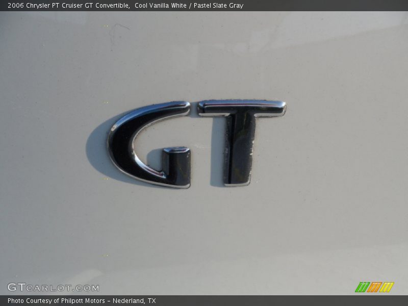  2006 PT Cruiser GT Convertible Logo