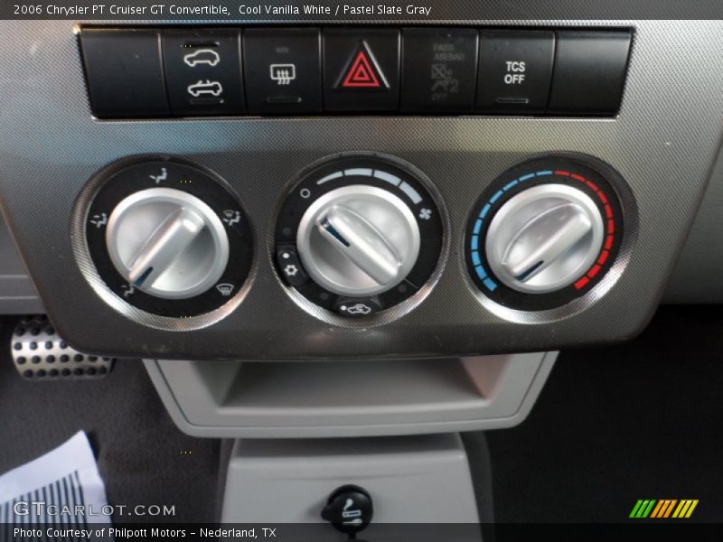 Controls of 2006 PT Cruiser GT Convertible