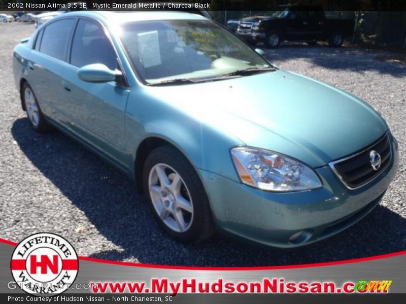 Mystic Emerald Metallic / Charcoal Black 2002 Nissan Altima 3.5 SE