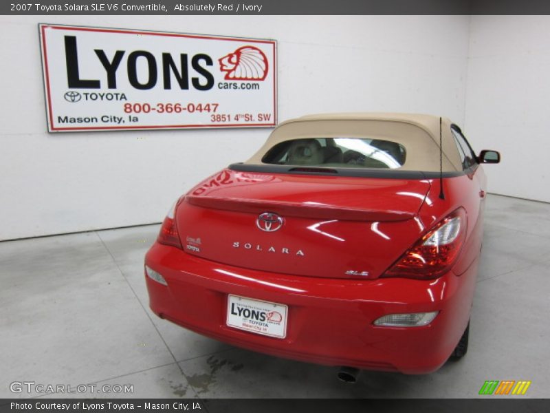 Absolutely Red / Ivory 2007 Toyota Solara SLE V6 Convertible