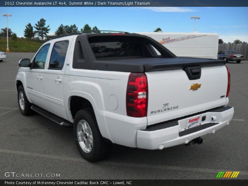 Summit White / Dark Titanium/Light Titanium 2012 Chevrolet Avalanche LT 4x4