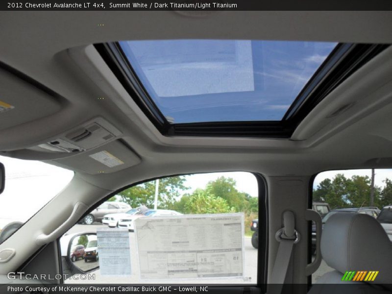 Sunroof of 2012 Avalanche LT 4x4