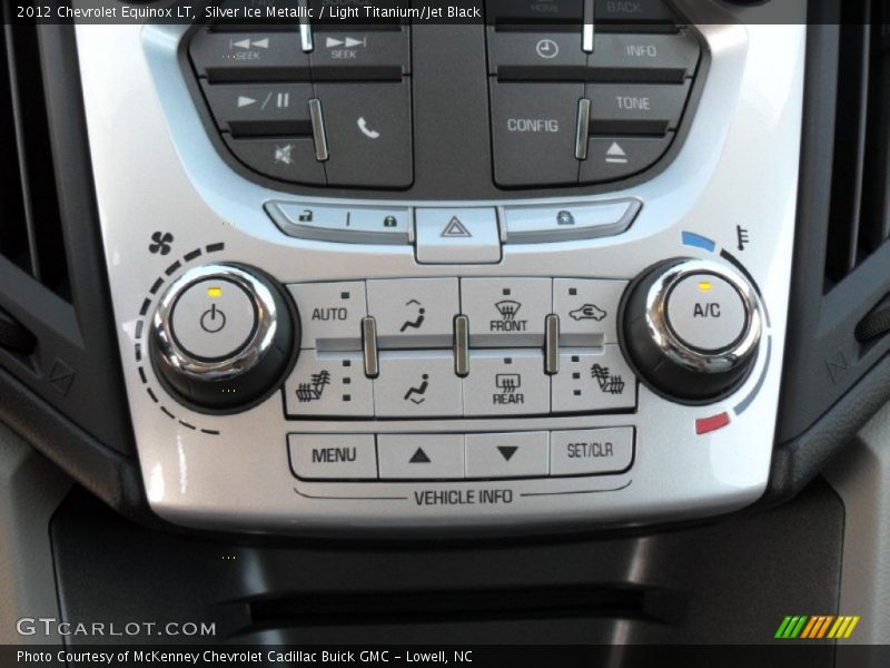 Silver Ice Metallic / Light Titanium/Jet Black 2012 Chevrolet Equinox LT