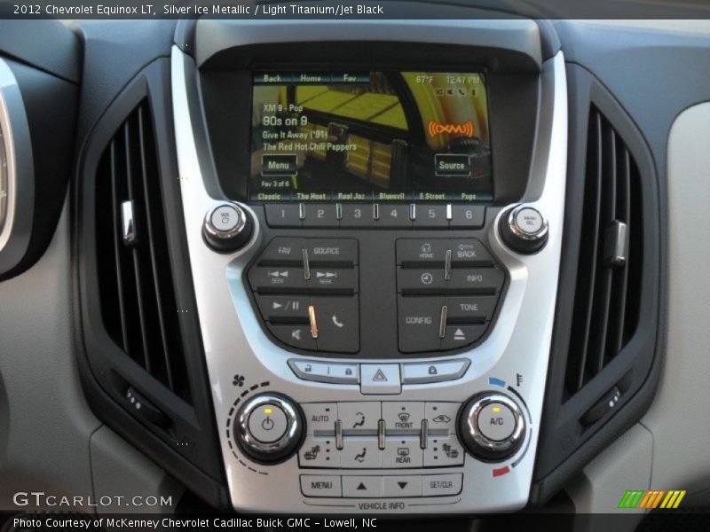 Silver Ice Metallic / Light Titanium/Jet Black 2012 Chevrolet Equinox LT