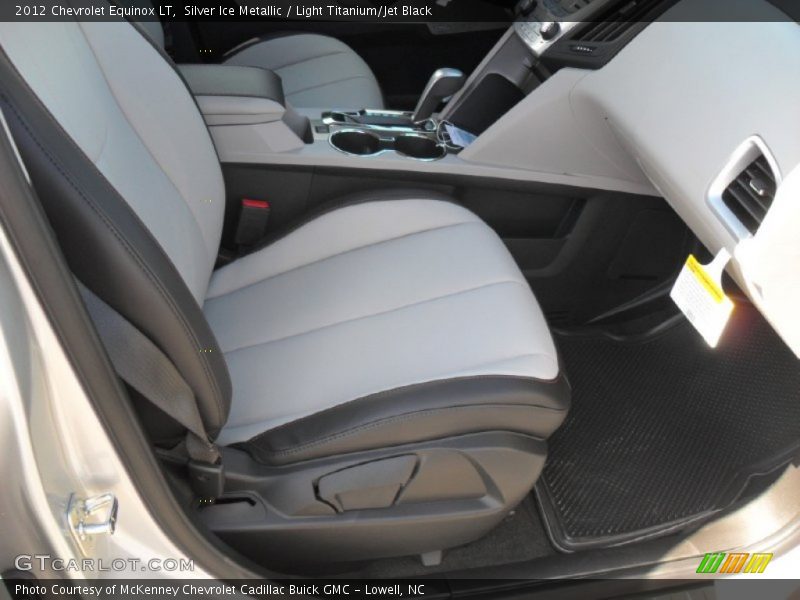 Silver Ice Metallic / Light Titanium/Jet Black 2012 Chevrolet Equinox LT