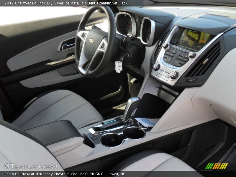 Silver Ice Metallic / Light Titanium/Jet Black 2012 Chevrolet Equinox LT