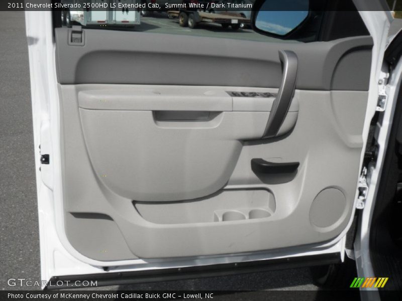 Door Panel of 2011 Silverado 2500HD LS Extended Cab