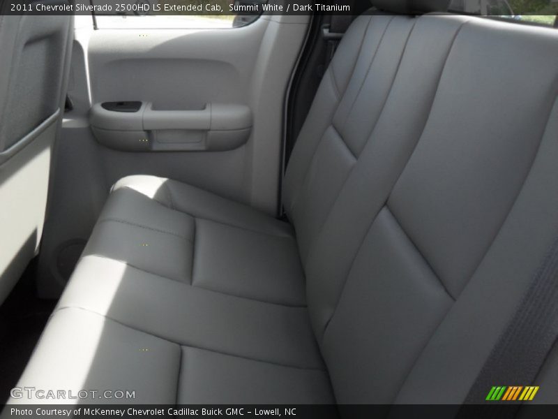 Summit White / Dark Titanium 2011 Chevrolet Silverado 2500HD LS Extended Cab