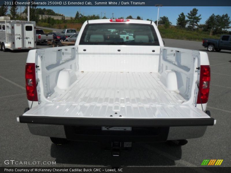  2011 Silverado 2500HD LS Extended Cab Trunk
