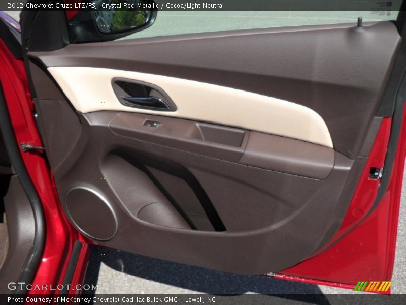 Door Panel of 2012 Cruze LTZ/RS