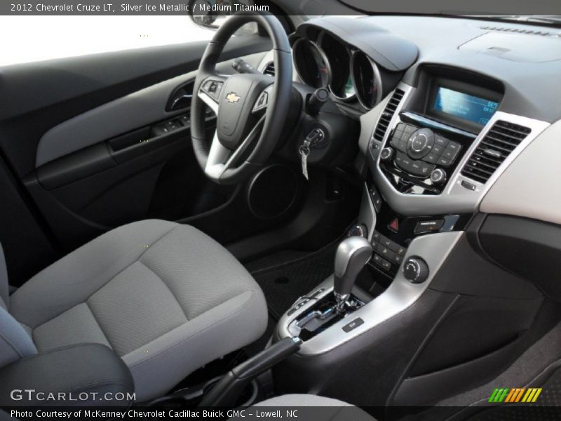 Silver Ice Metallic / Medium Titanium 2012 Chevrolet Cruze LT