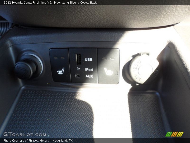 Moonstone Silver / Cocoa Black 2012 Hyundai Santa Fe Limited V6