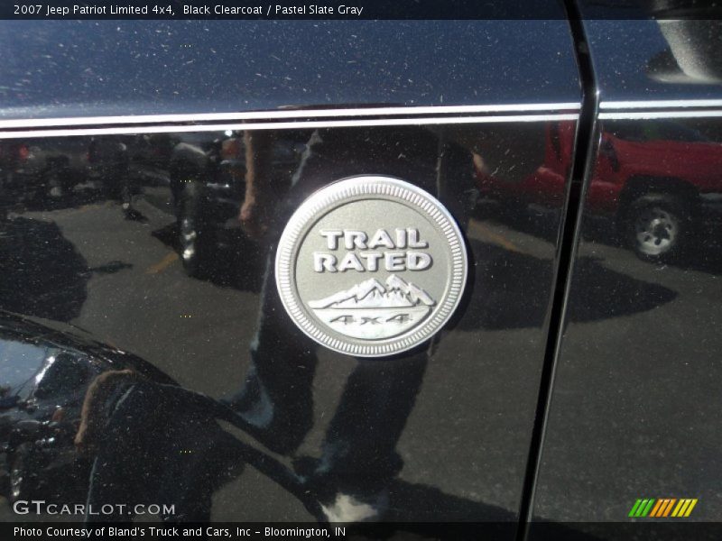 Black Clearcoat / Pastel Slate Gray 2007 Jeep Patriot Limited 4x4